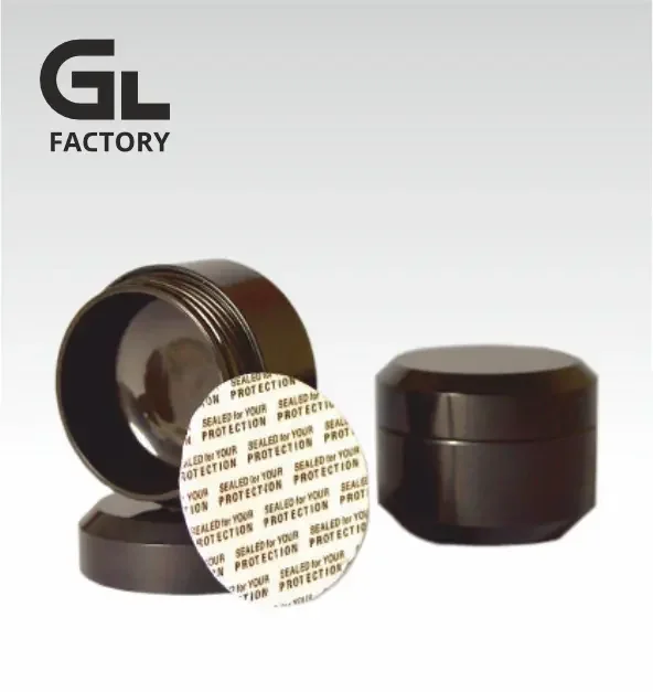 № 33.1 Jar black, glossy, round 15ml