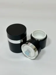 № 81 Jar (black plastic vacuum pump) 30ml image 1